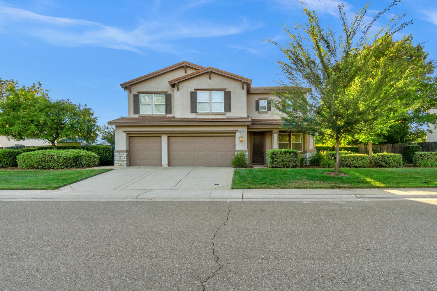 4272 Arnold Way
