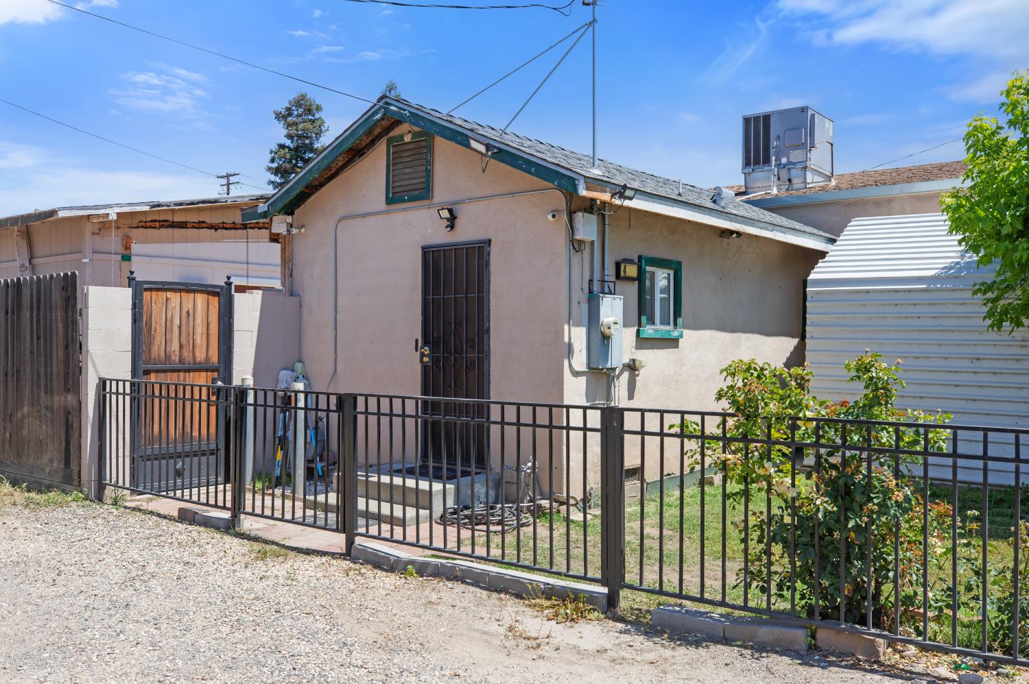 4908 Curtis Street