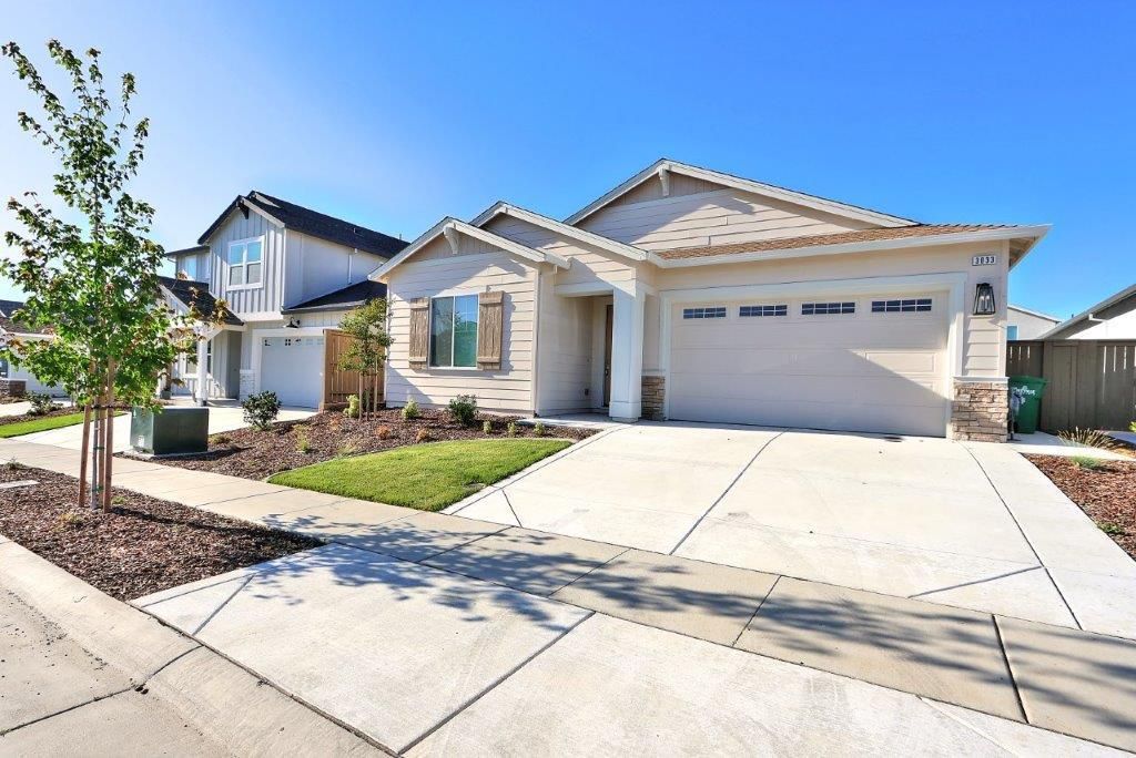 Photo of 3033 Vaughn Way, Roseville, CA 95747 (MLS # 225125677)
