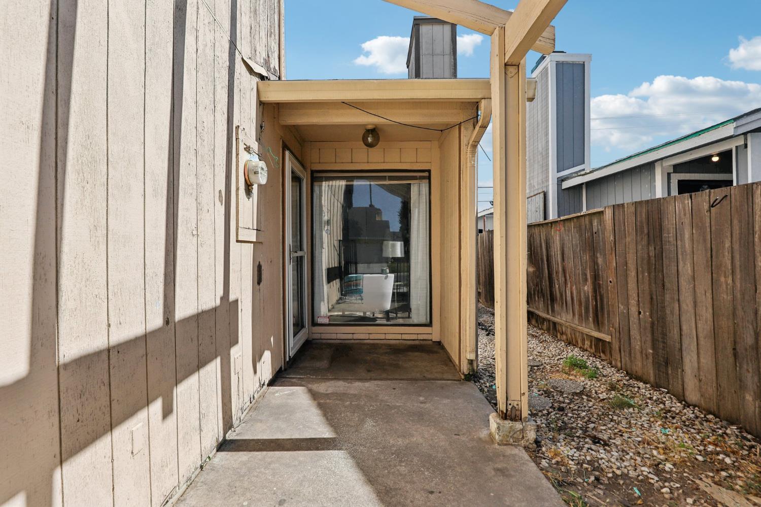 7208 Willowwest Court