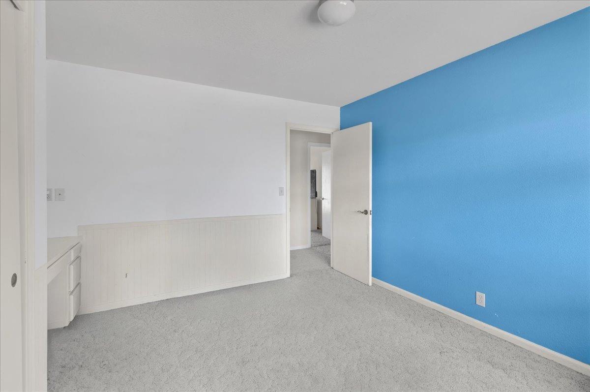 Hollister, California 95023, United States, 4 Bedrooms Bedrooms, ,4 BathroomsBathrooms,Residential,Active,103654