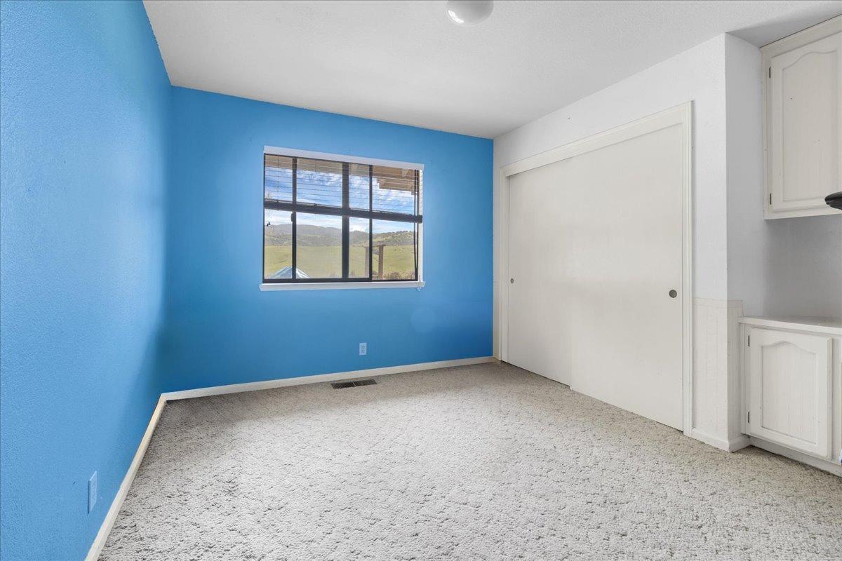 Hollister, California 95023, United States, 4 Bedrooms Bedrooms, ,4 BathroomsBathrooms,Residential,Active,103654