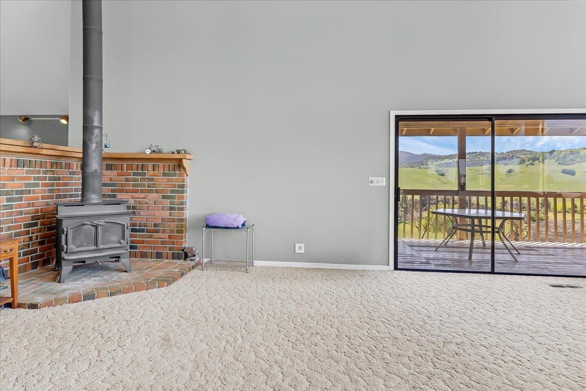 Hollister, California 95023, United States, 4 Bedrooms Bedrooms, ,4 BathroomsBathrooms,Residential,Active,103654