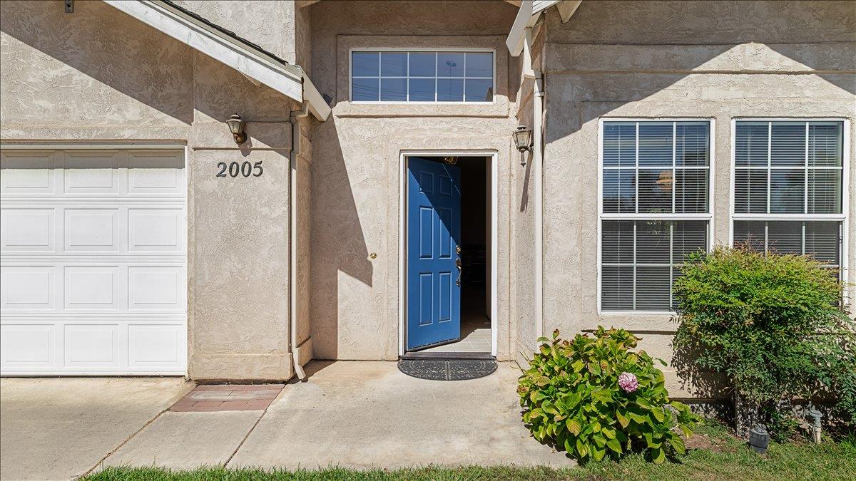 2005 Eagle Place
