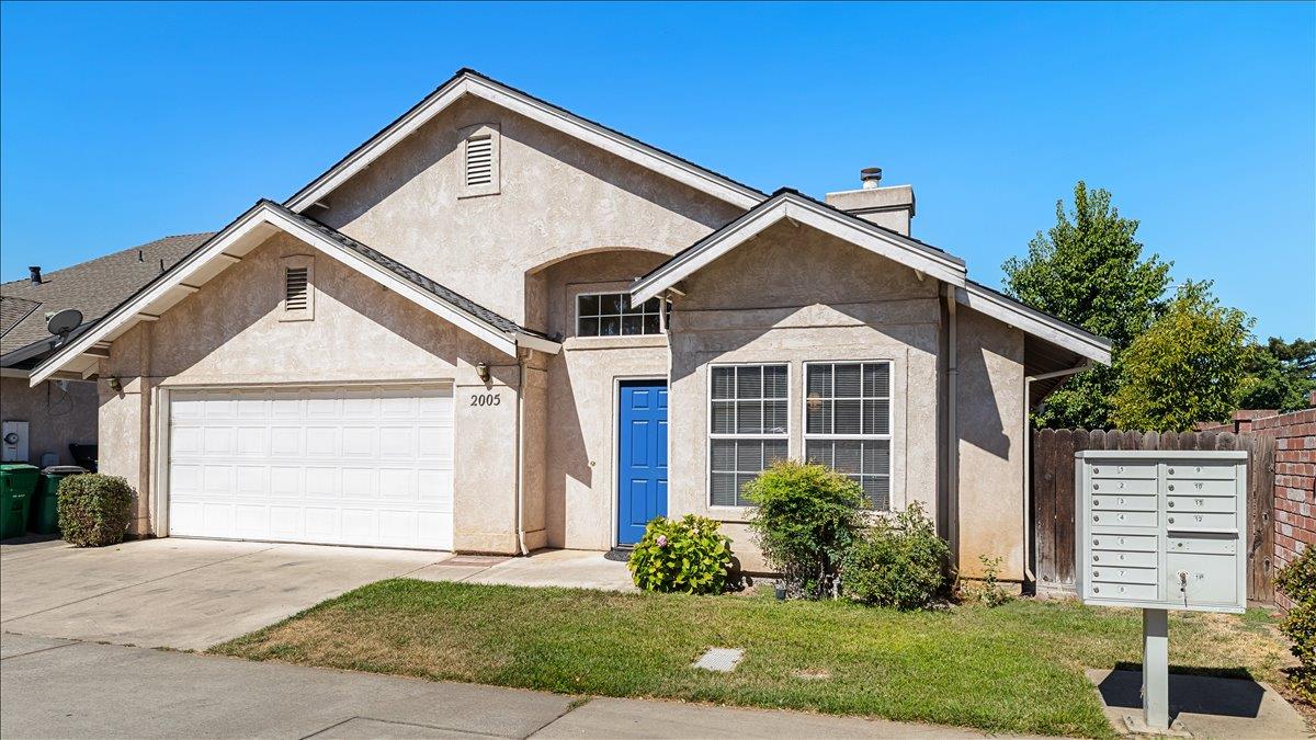2005 Eagle Place