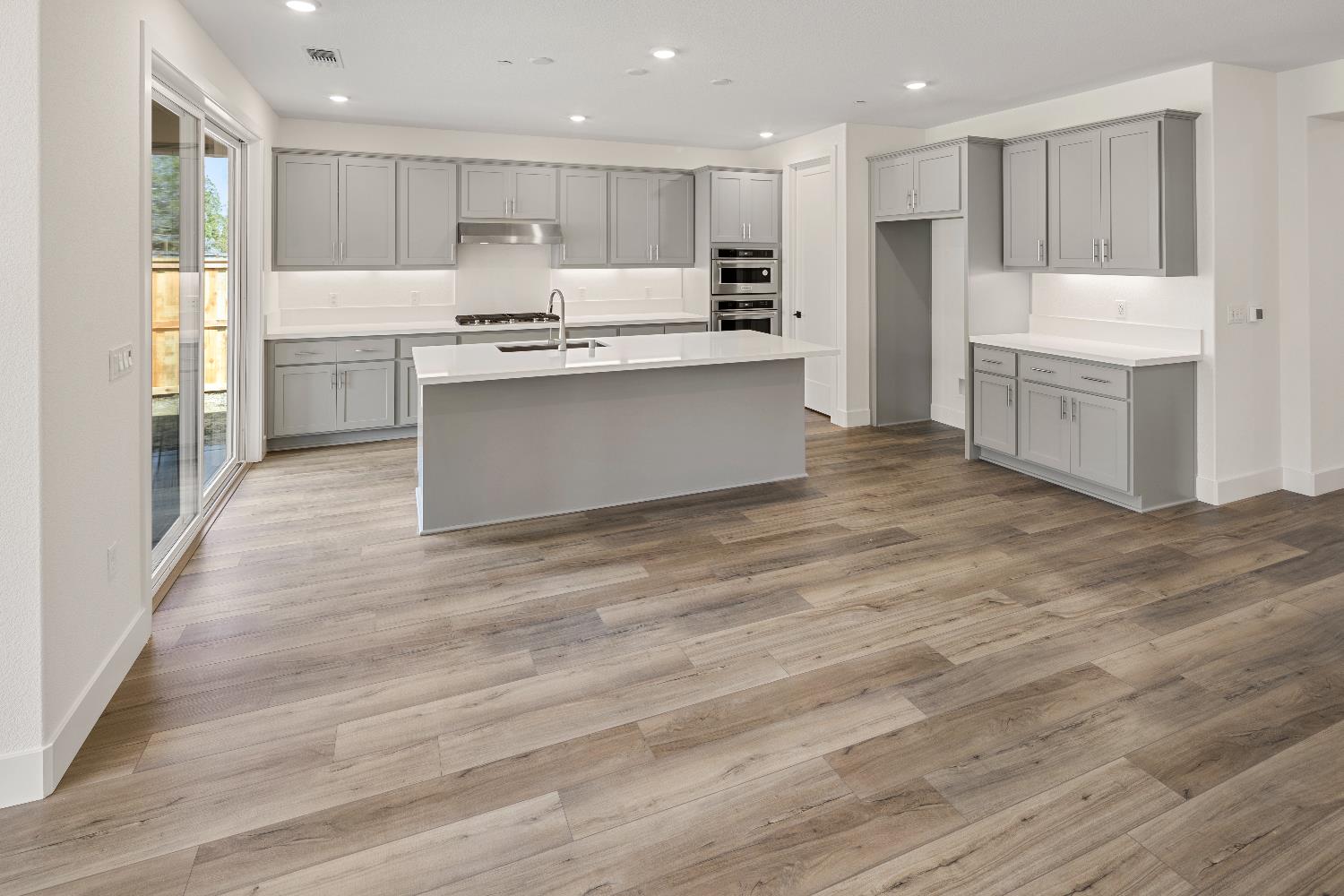 2385 Briar Meadow Circle