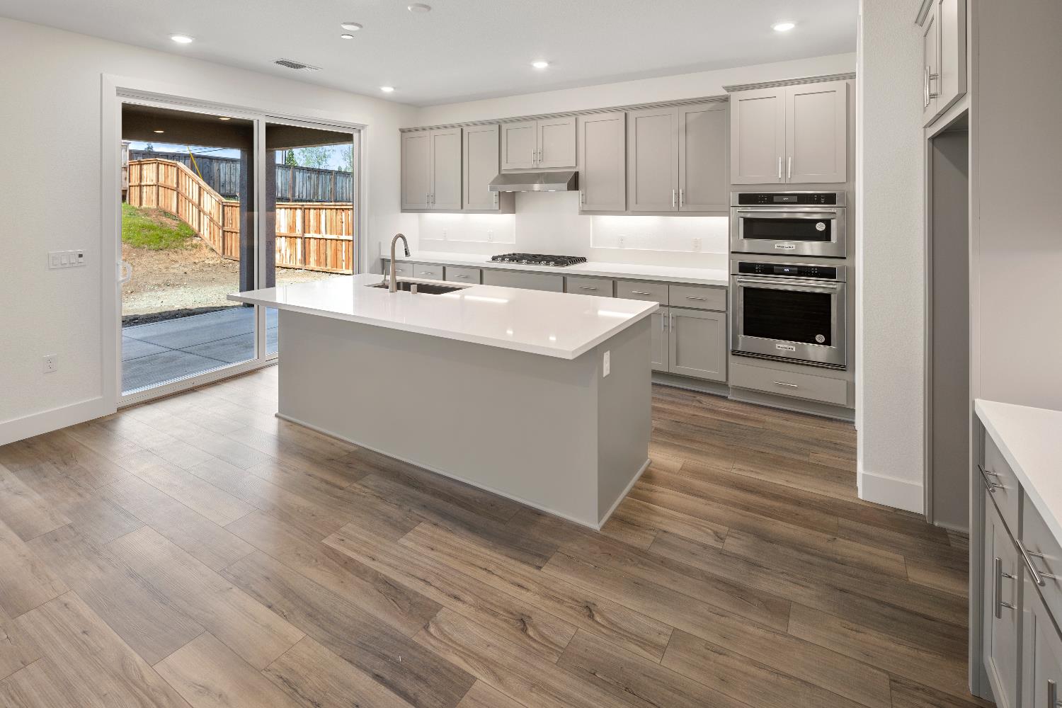 2385 Briar Meadow Circle