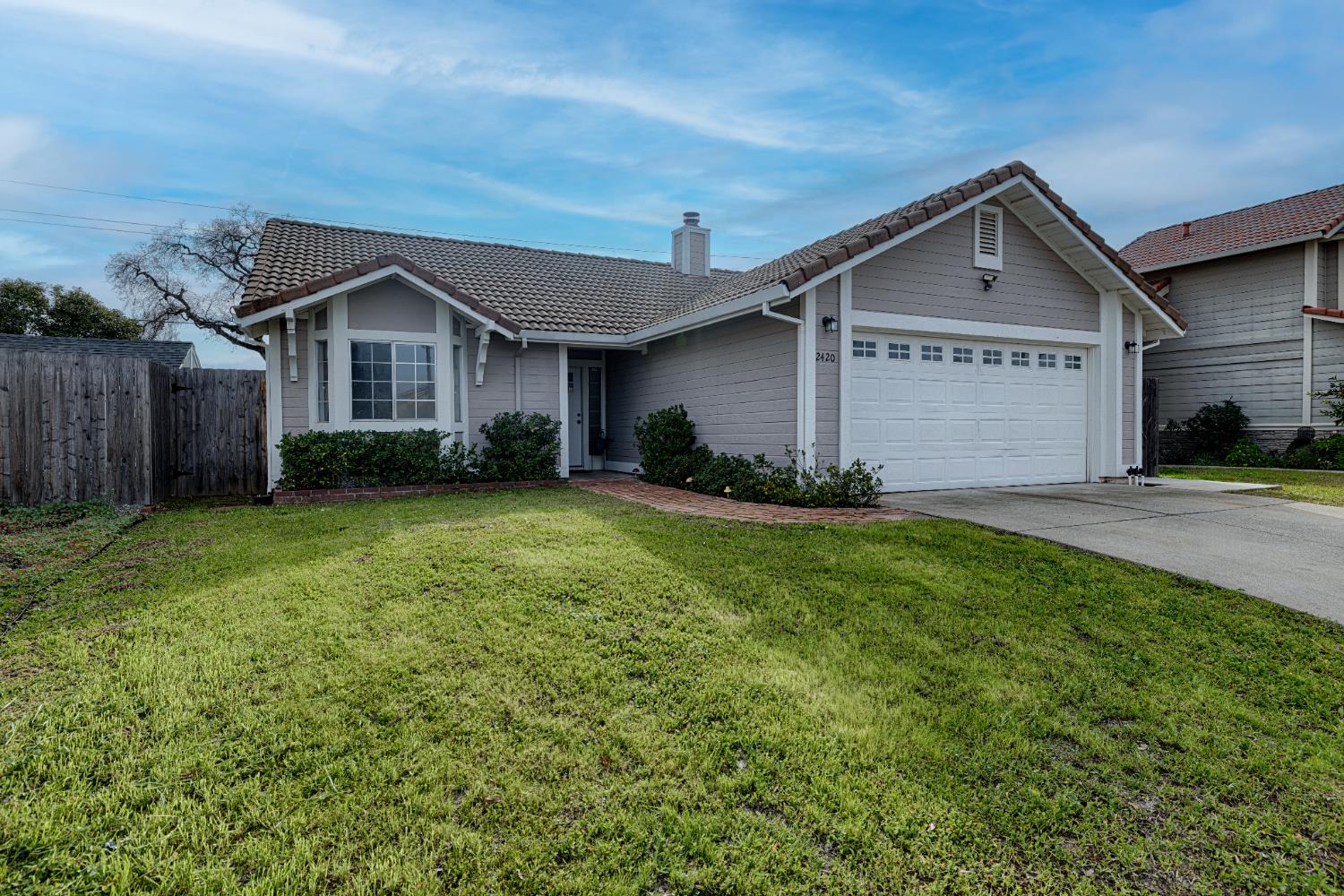 2420 Inverness Drive