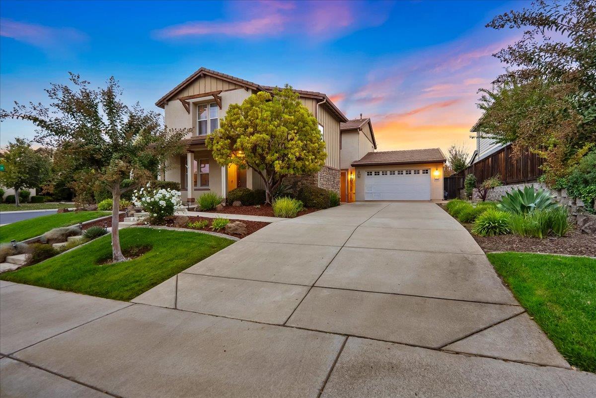 2501 Mossy Oak Court