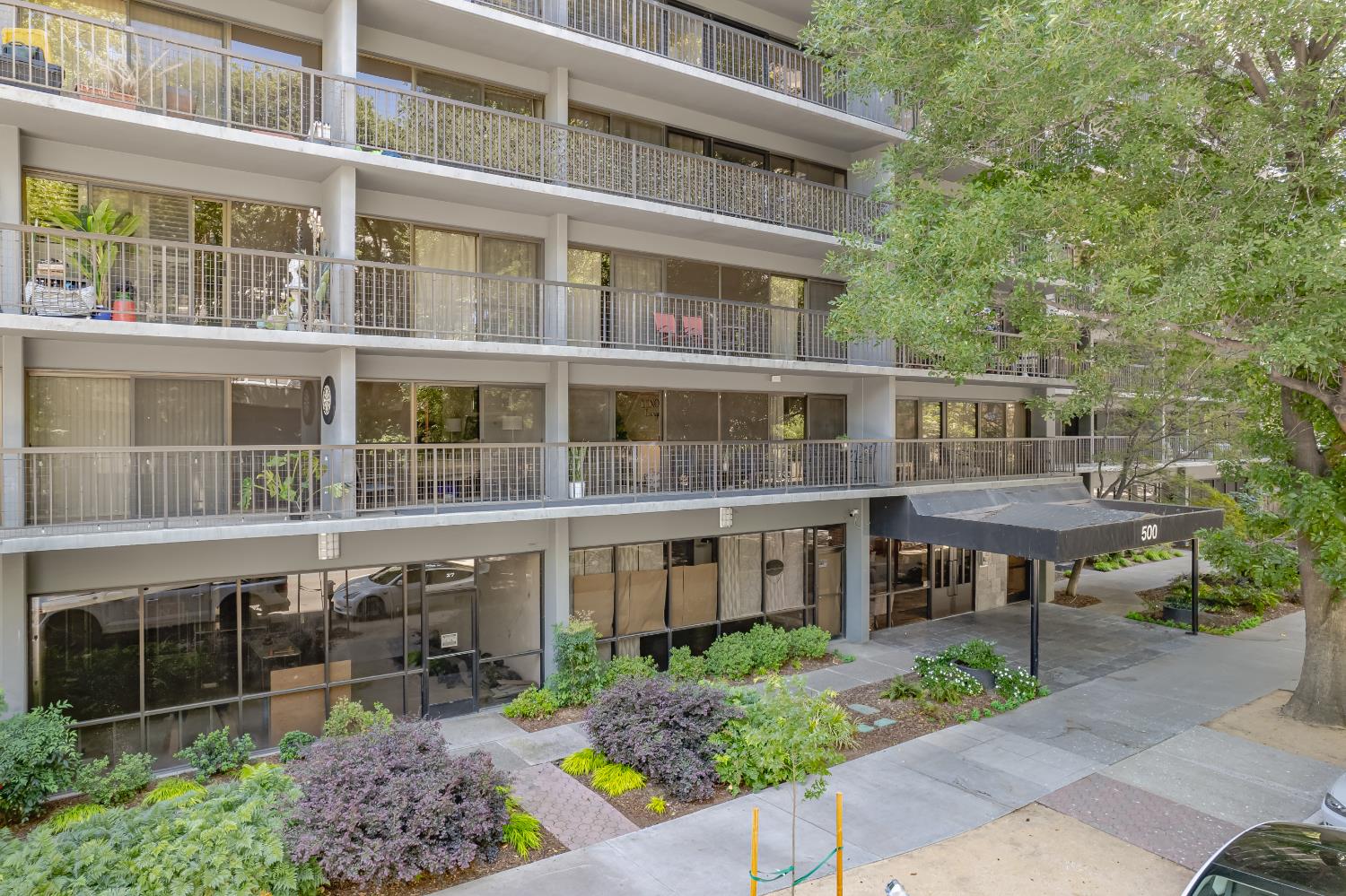 500 N Street 202