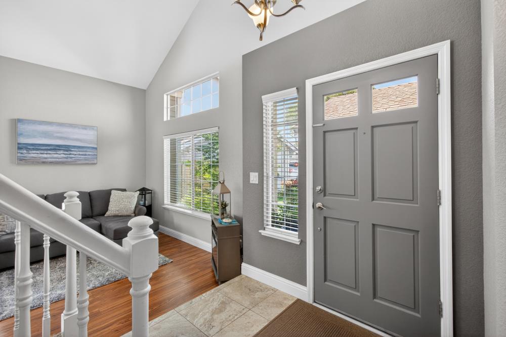 2218 Longview Drive