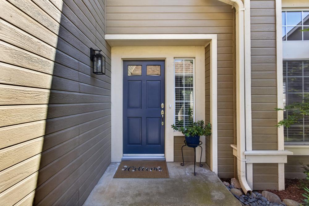 2218 Longview Drive