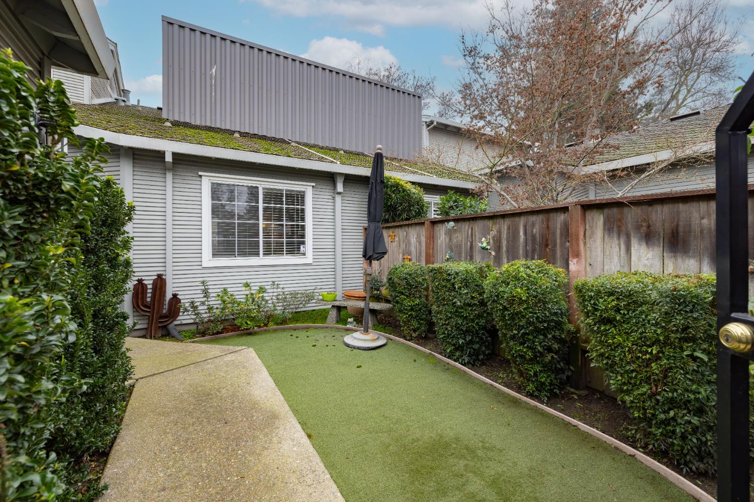 5833 Morgan Place 66