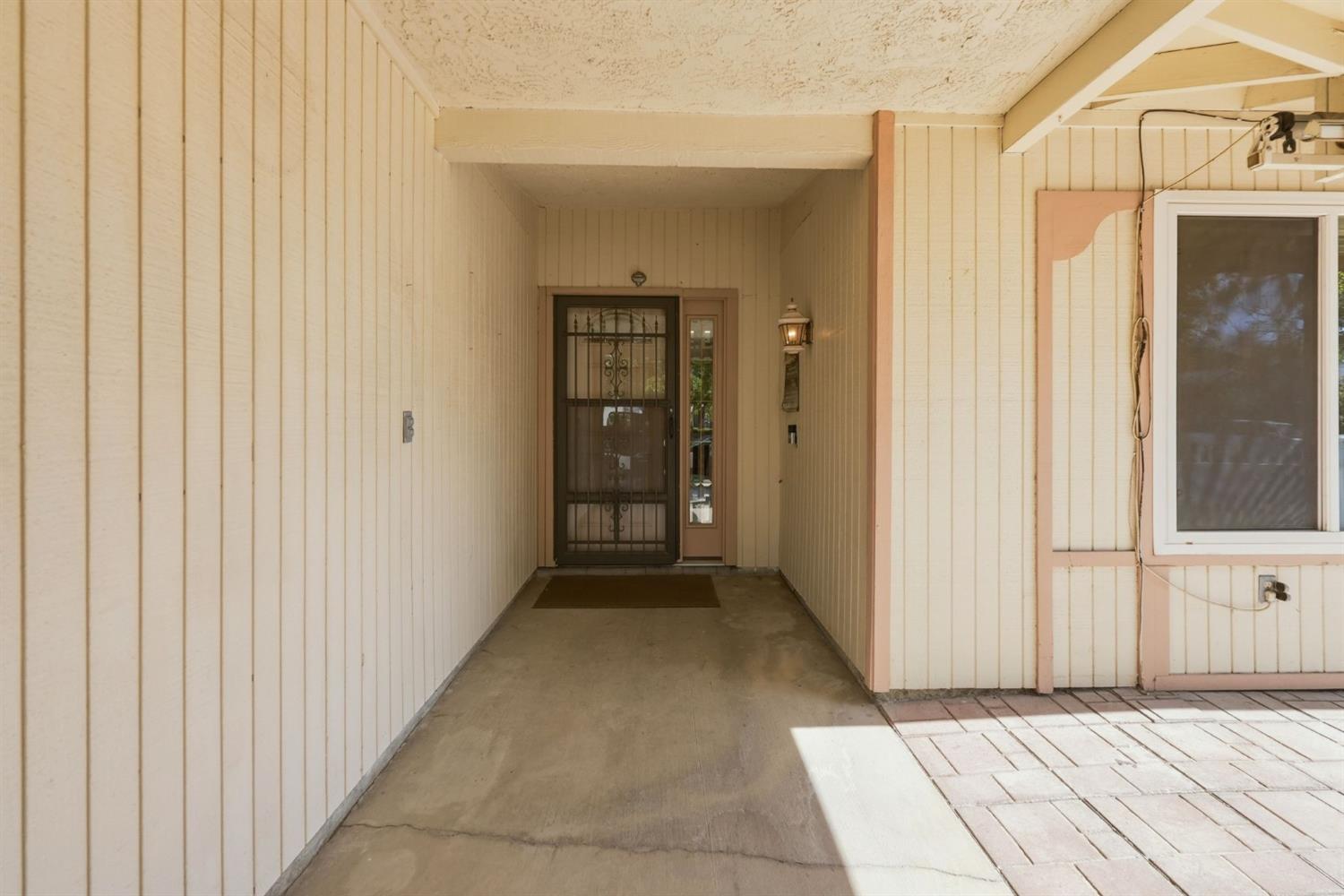 519 Cunningham Way