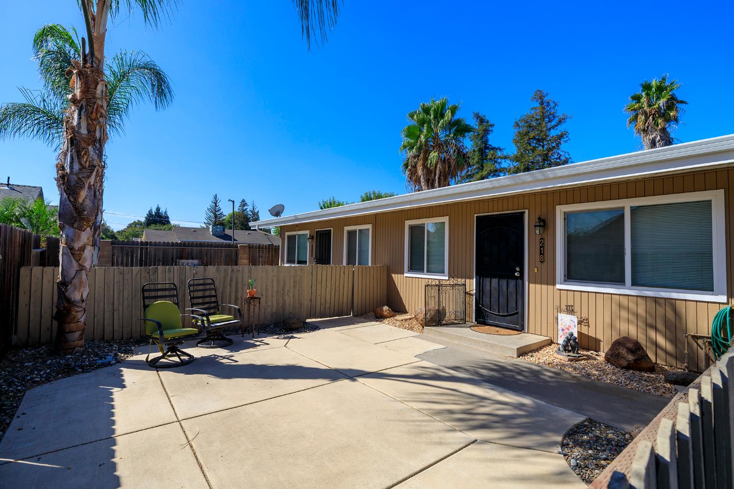 218 Drake Avenue