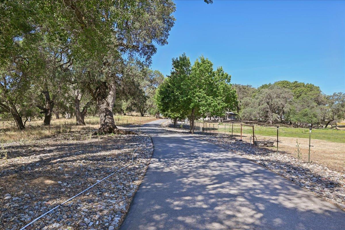 8395 Mccourtney Road