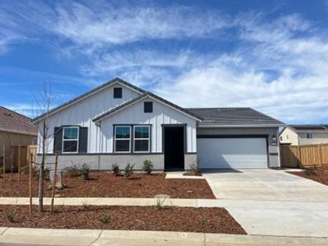 1540 Waggoner Court Plumas Lake CA 95961