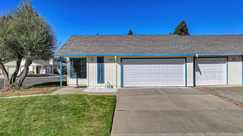 11 Kamson Court