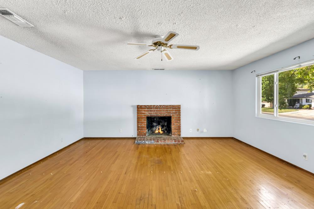 5548 Beauregard Way