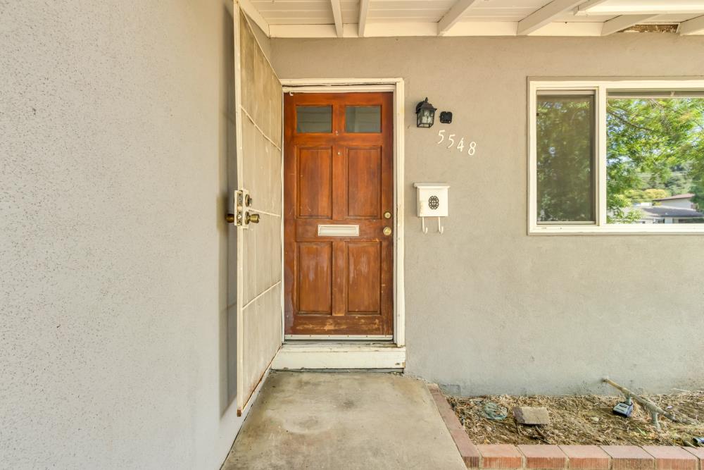 5548 Beauregard Way
