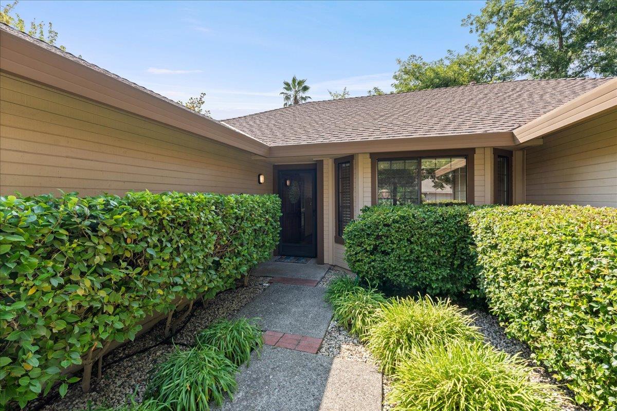 3401 Riverdale Way