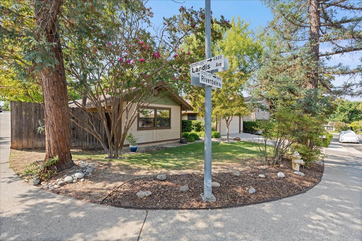 3401 Riverdale Way