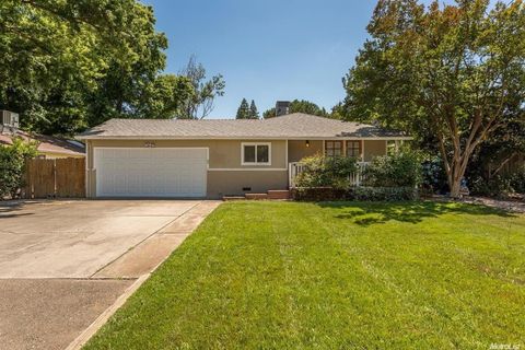 8780 Elm Avenue Orangevale CA 95662