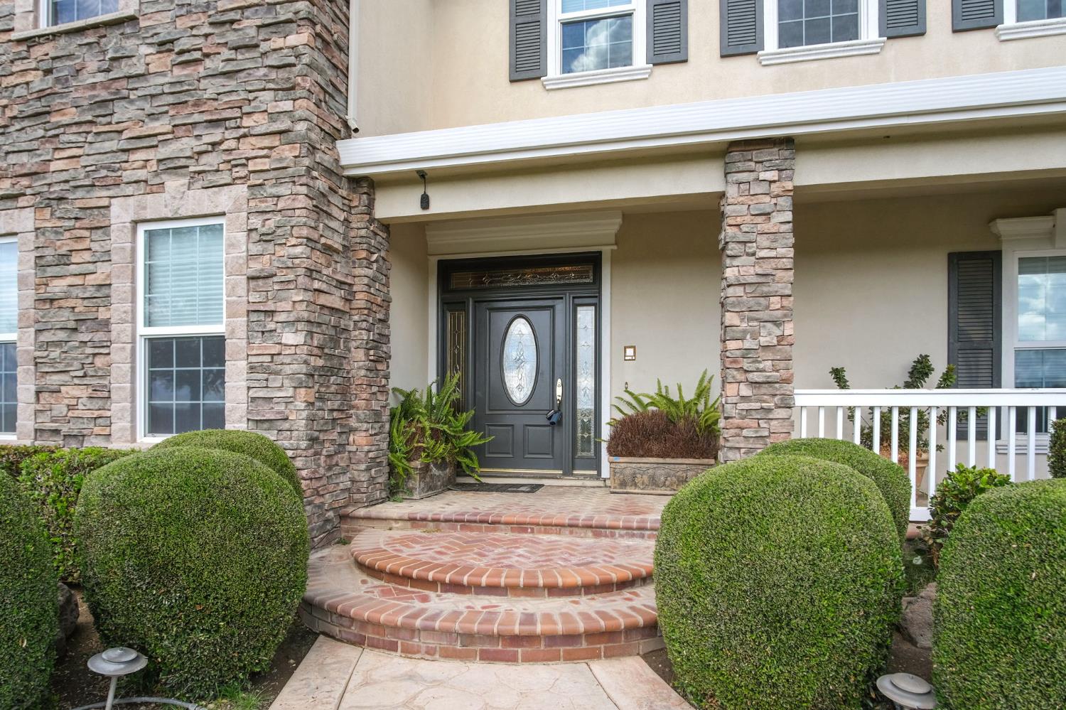 1477 Hidden Hills Road