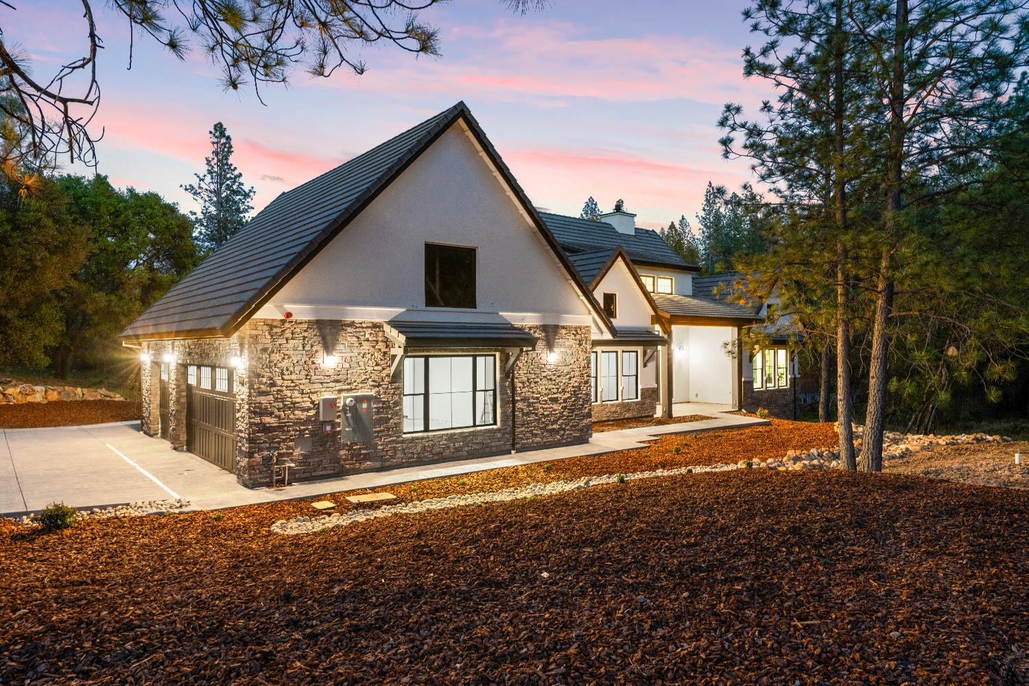 15010 Grand Knoll Drive