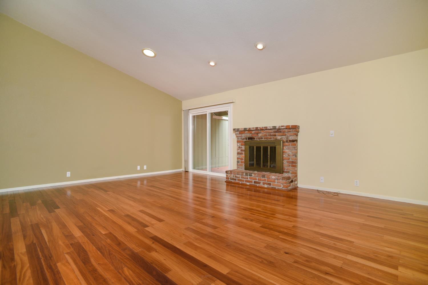 1215 Spruce Tree Circle
