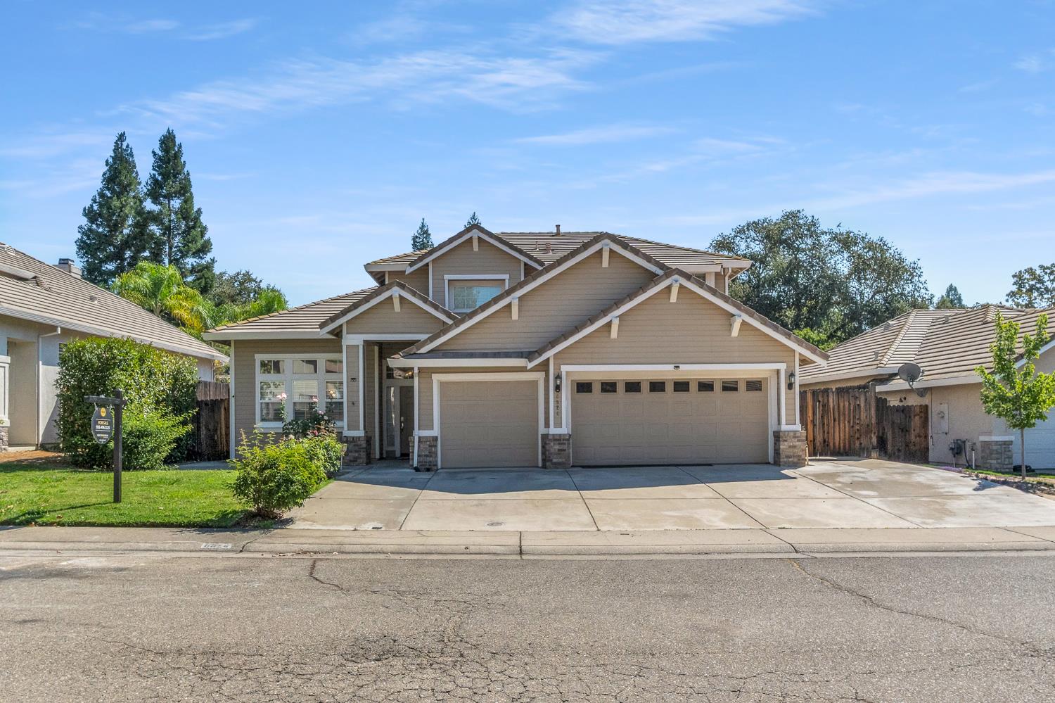 6524 Young Oak Court