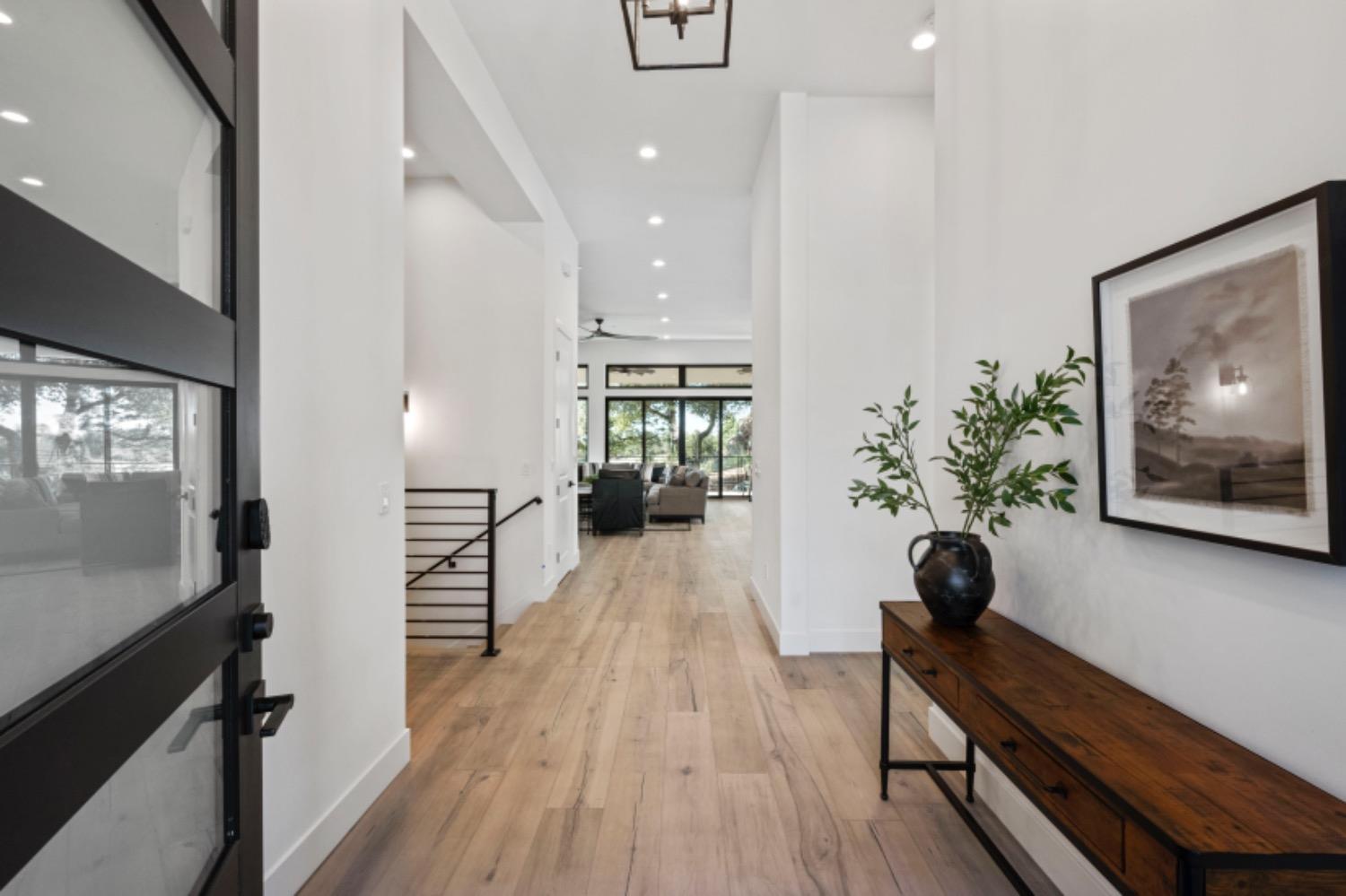 1412 Lodge View Drive