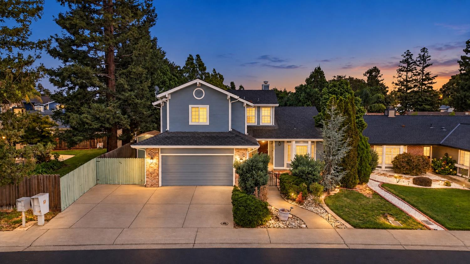 6313 Laguna Villa Way