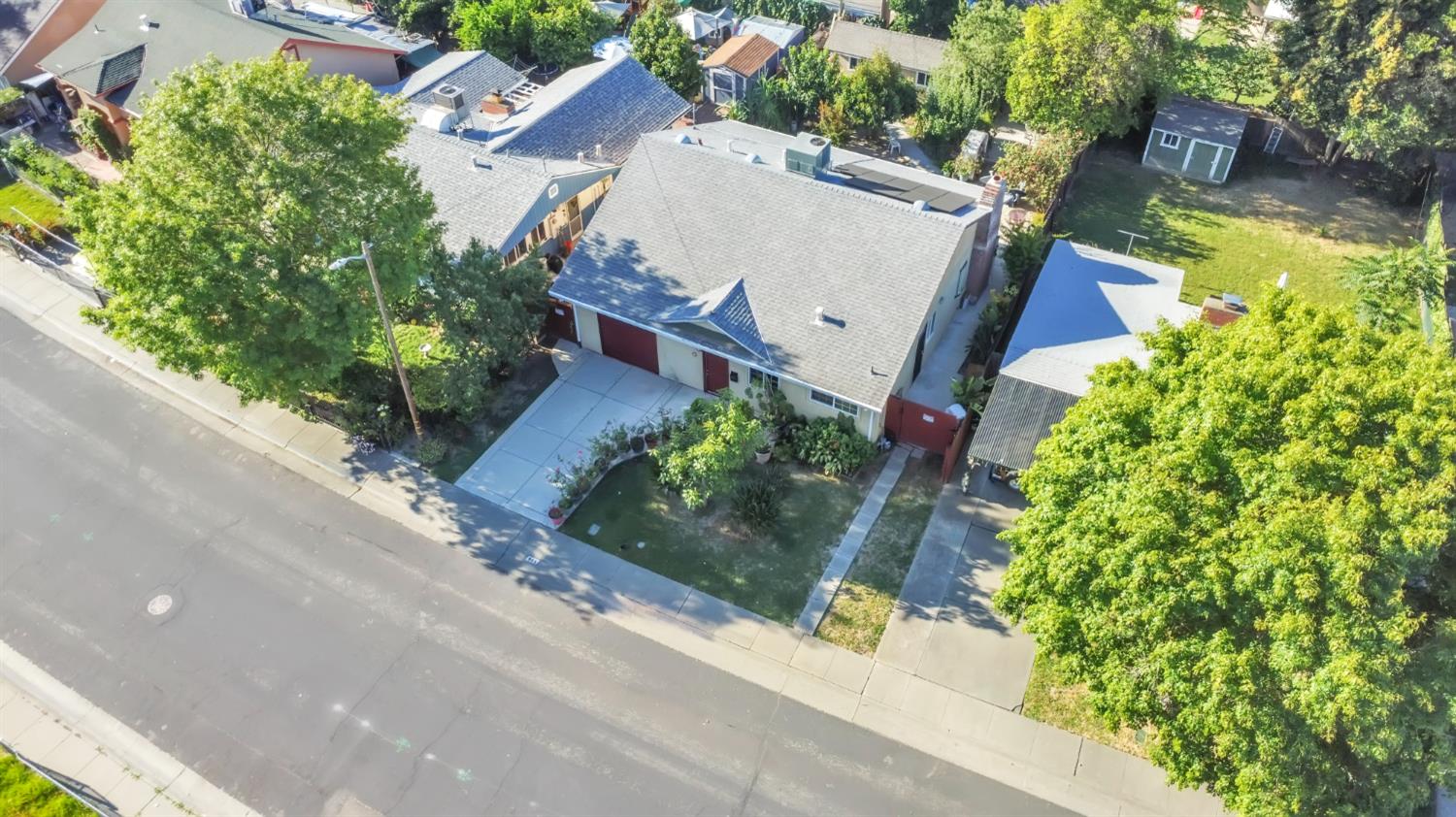 945 Sharian Street