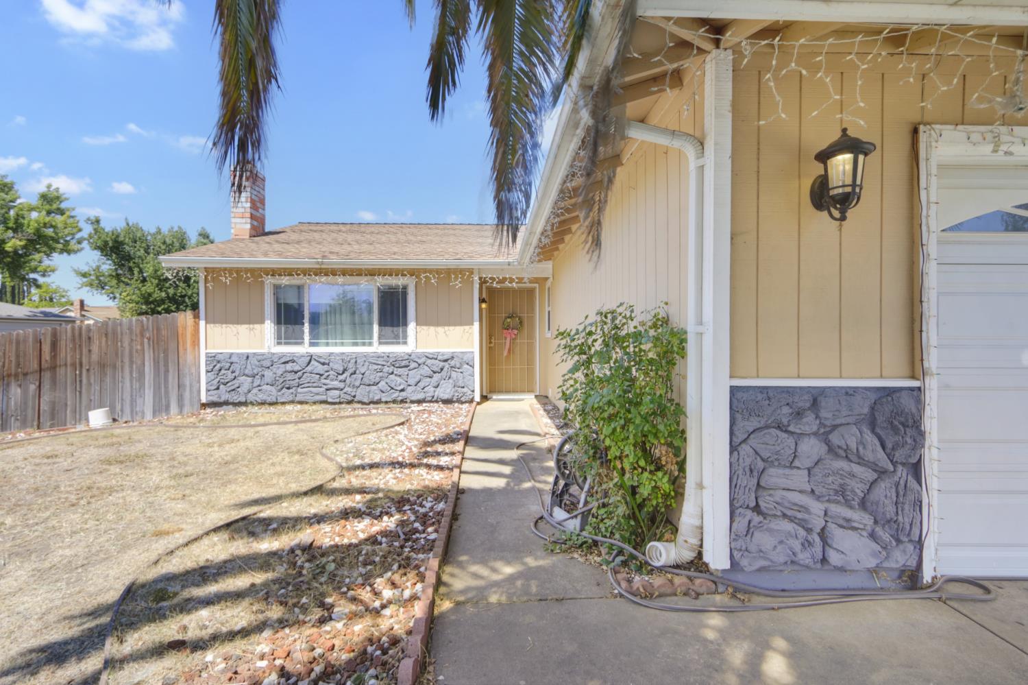 3301 Glenmoor Drive