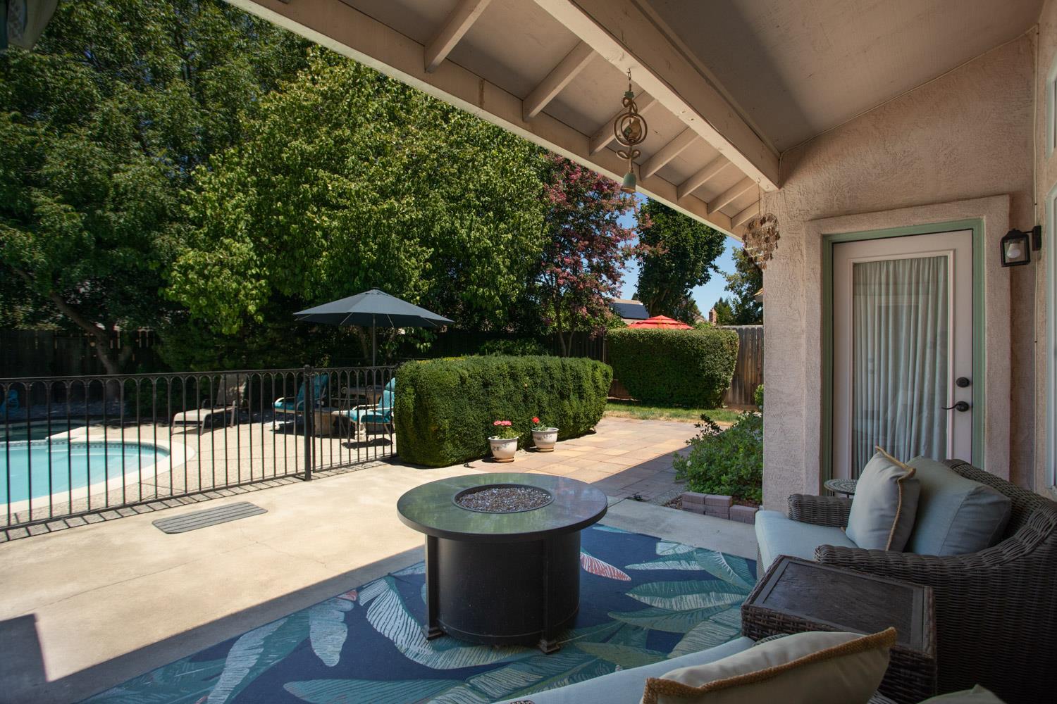 Yuba City, California 95993, United States, 4 Bedrooms Bedrooms, ,2 BathroomsBathrooms,Residential,Active,186867