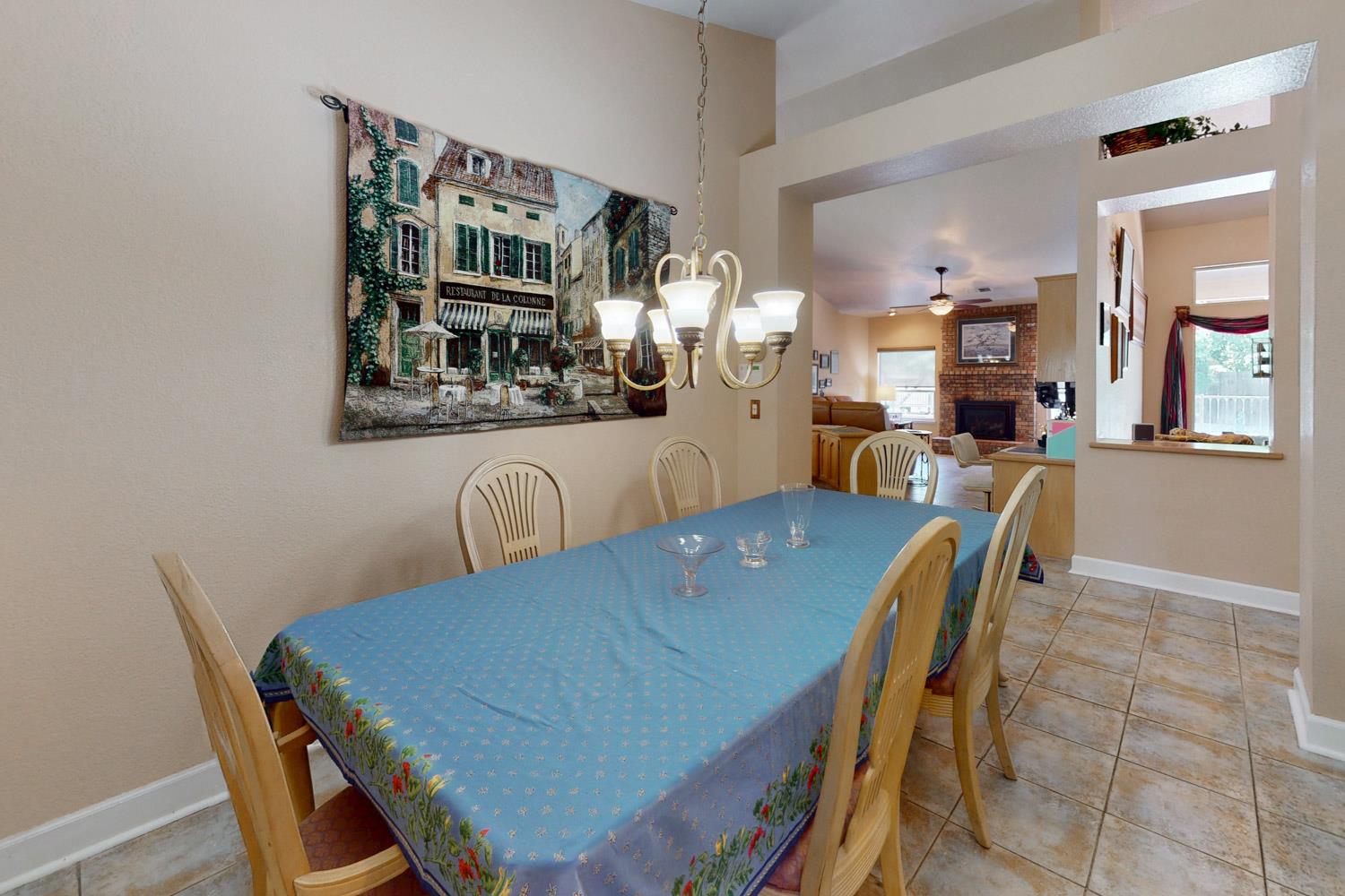 Yuba City, California 95993, United States, 4 Bedrooms Bedrooms, ,2 BathroomsBathrooms,Residential,Active,186867