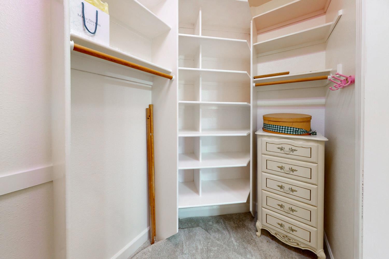 Yuba City, California 95993, United States, 4 Bedrooms Bedrooms, ,2 BathroomsBathrooms,Residential,Active,186867