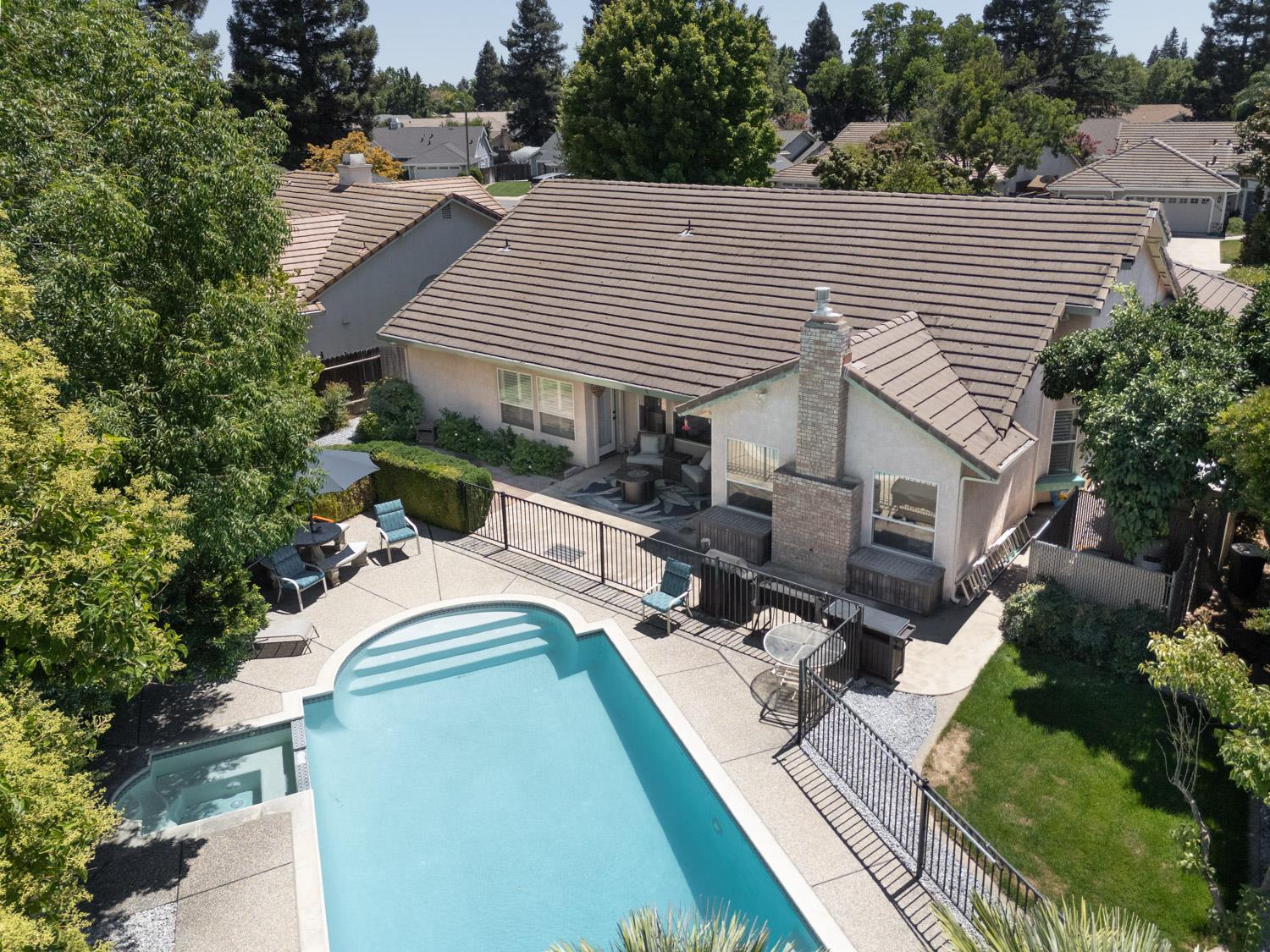 Yuba City, California 95993, United States, 4 Bedrooms Bedrooms, ,2 BathroomsBathrooms,Residential,Active,186867