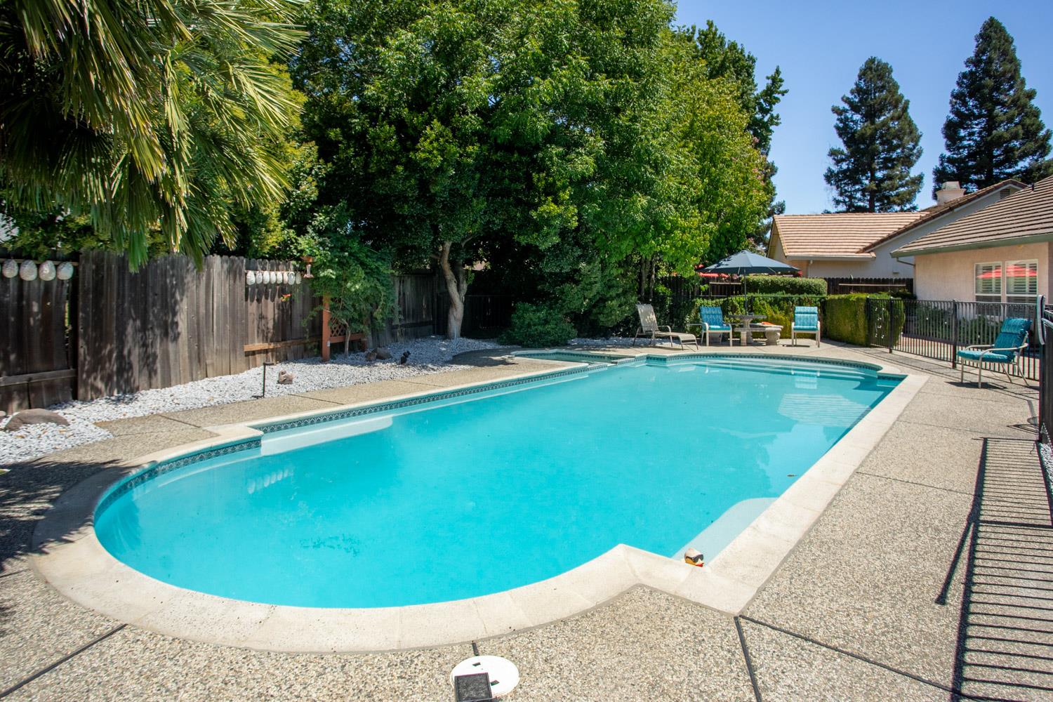 Yuba City, California 95993, United States, 4 Bedrooms Bedrooms, ,2 BathroomsBathrooms,Residential,Active,186867