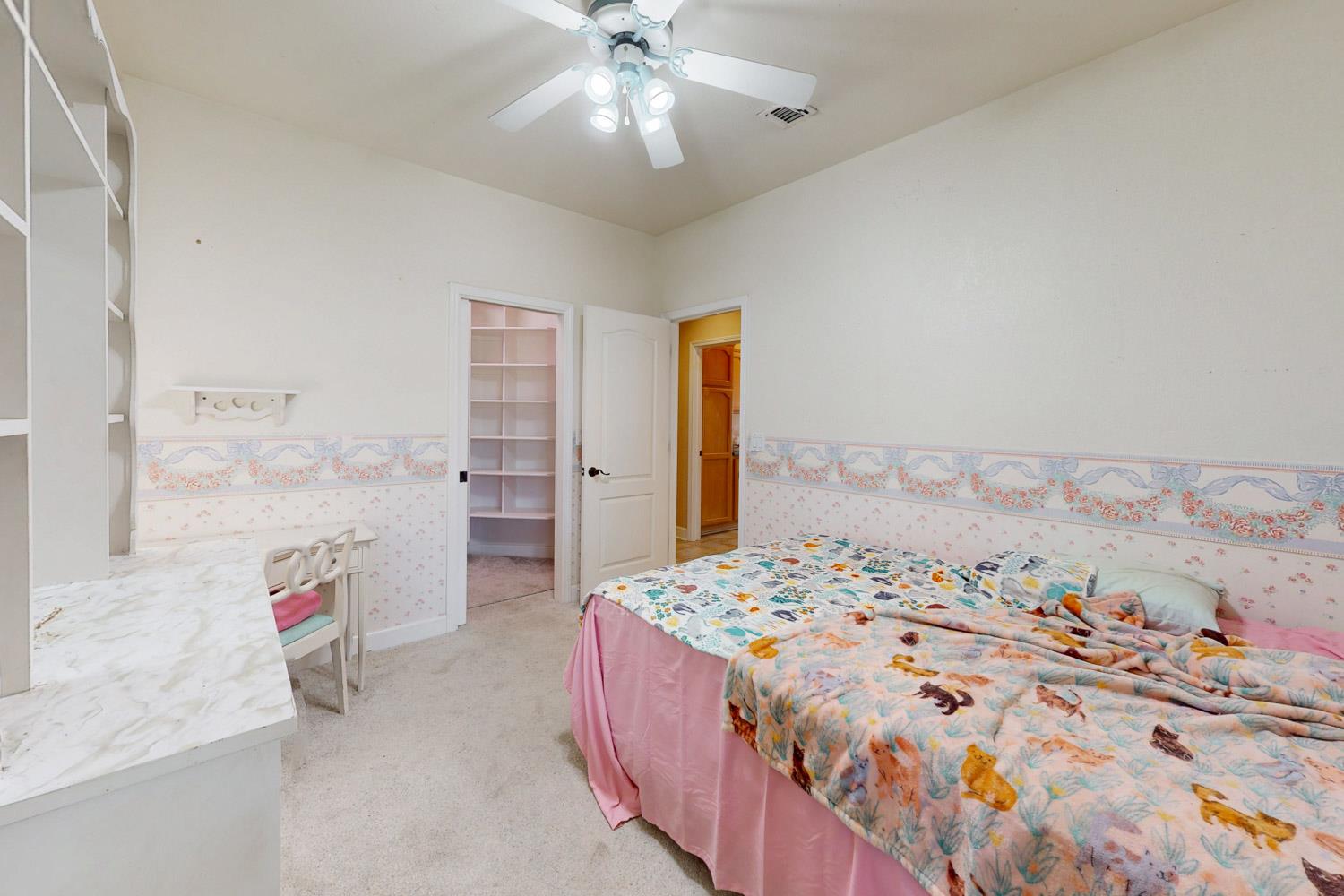 Yuba City, California 95993, United States, 4 Bedrooms Bedrooms, ,2 BathroomsBathrooms,Residential,Active,186867