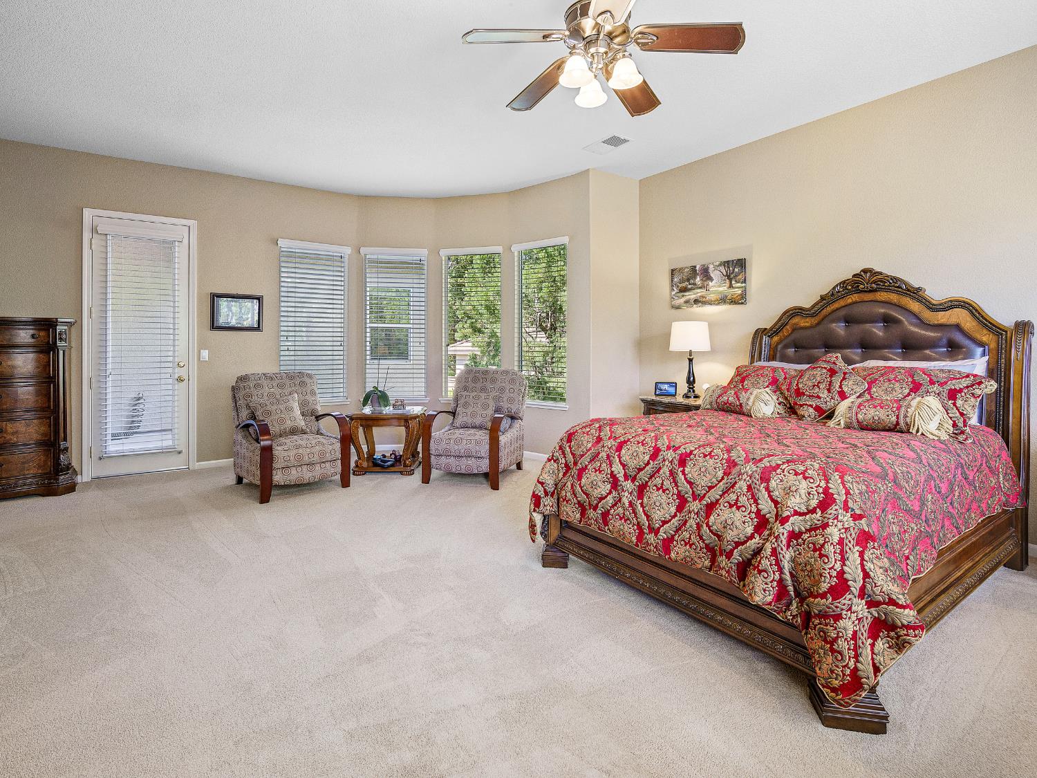 El Dorado Hills, California 95762, United States, 5 Bedrooms Bedrooms, ,5 BathroomsBathrooms,Residential,Active,208827