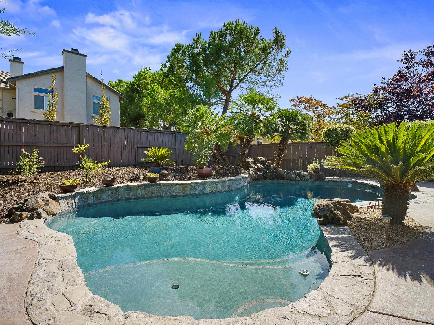 El Dorado Hills, California 95762, United States, 5 Bedrooms Bedrooms, ,5 BathroomsBathrooms,Residential,Active,208827