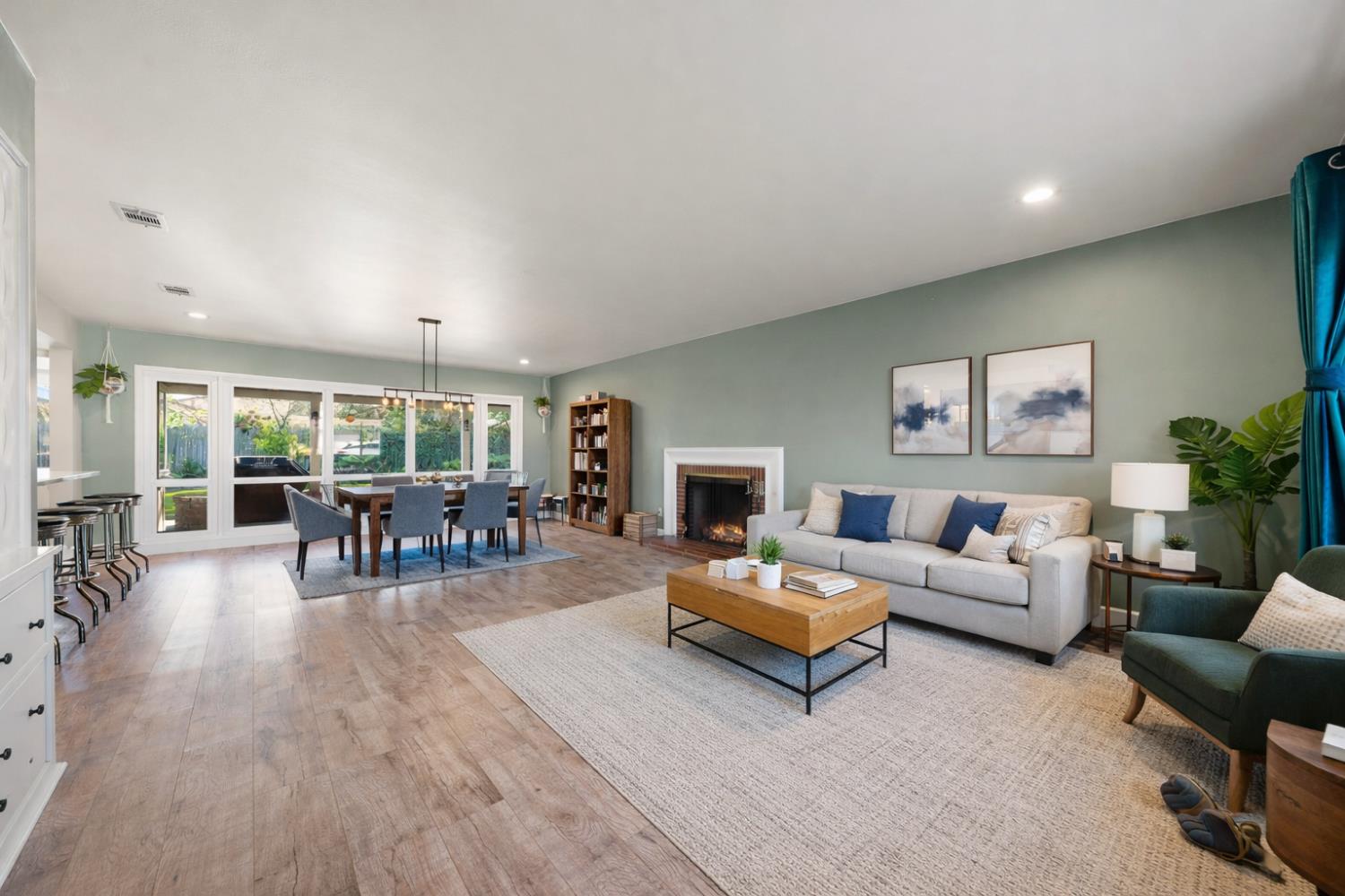 3220 Ben Lomond Drive