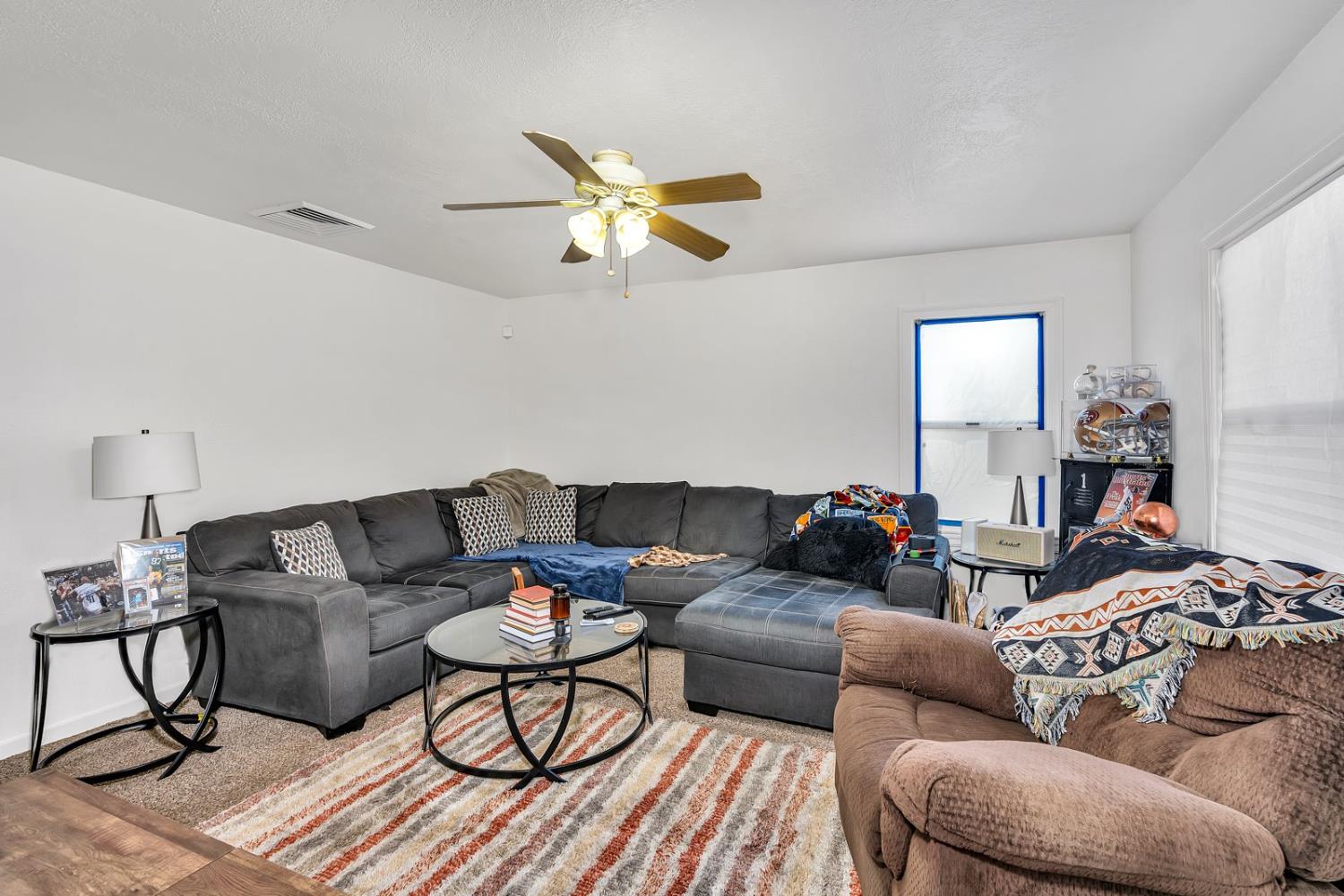 Los Banos, California 93635, United States, 2 Bedrooms Bedrooms, ,1 BathroomBathrooms,Residential,Active,149428