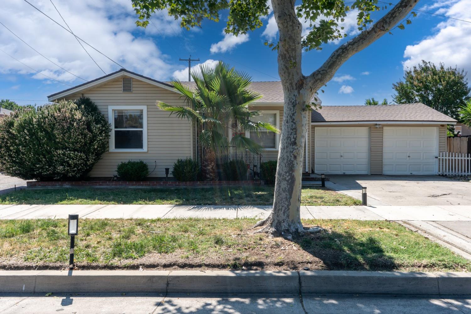 Los Banos, California 93635, United States, 2 Bedrooms Bedrooms, ,1 BathroomBathrooms,Residential,Active,149428