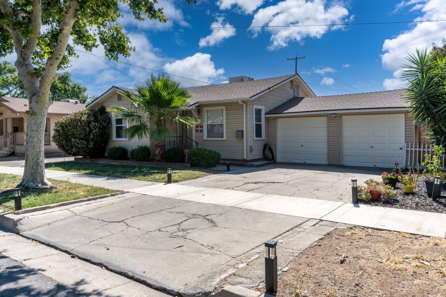 Los Banos, California 93635, United States, 2 Bedrooms Bedrooms, ,1 BathroomBathrooms,Residential,Active,149428