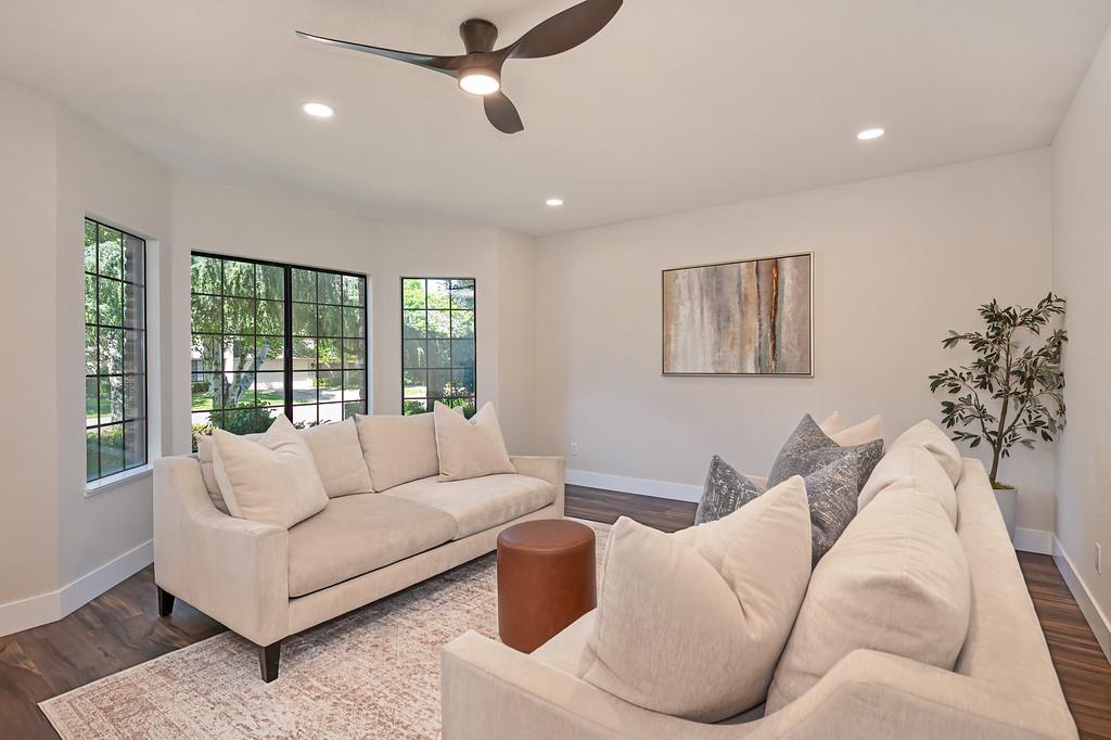 898 Lake Front Drive