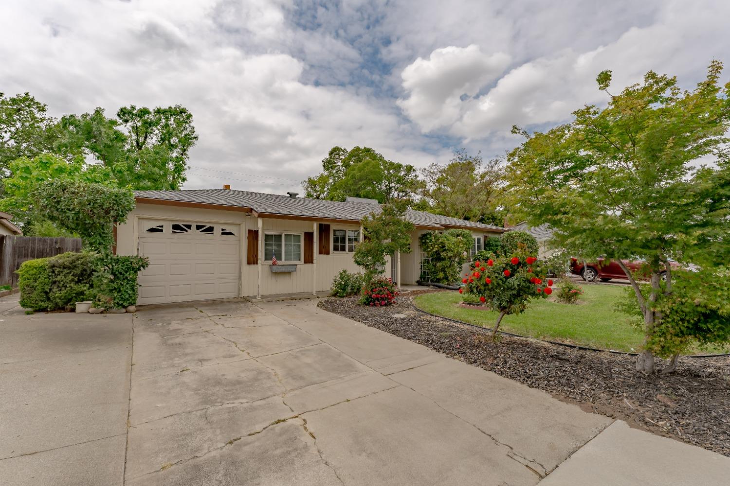 1337 Morse Avenue