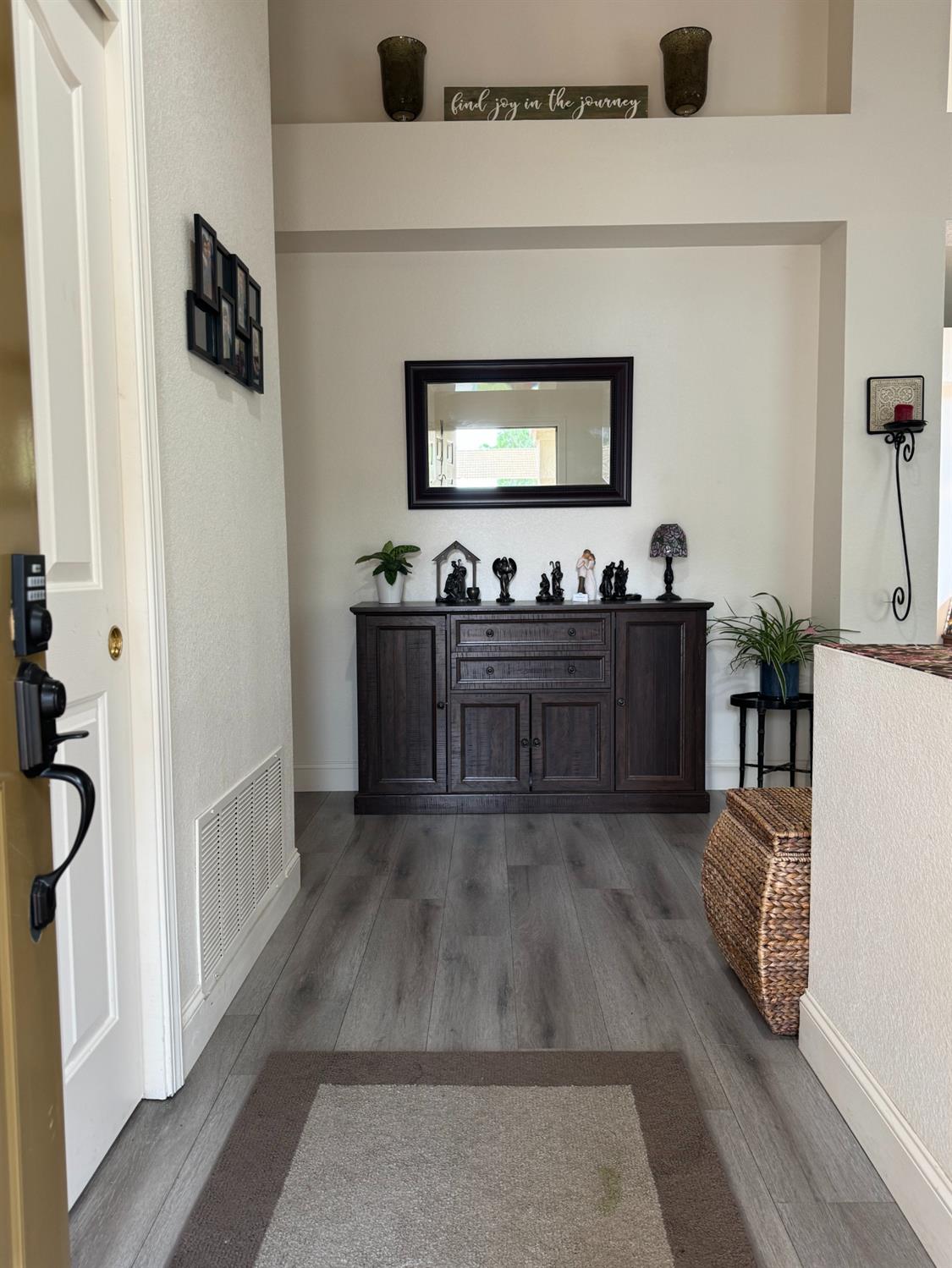 1537 Jamie Drive